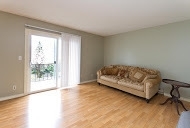 Close In SE 2 Bedroom Apartment Home near SE Division and Reed College