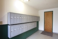 Close In SE 2 Bedroom Apartment Home near SE Division and Reed College
