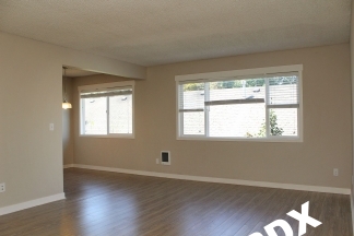 Charming Updated Belmont/Hawthorne 2 Bedroom