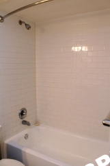 Charming Updated Belmont/Hawthorne 2 Bedroom