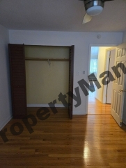 417 S Kenilworth Avenue Apt 8, Oak Park, IL 60302