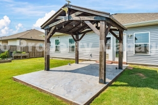 Ready Now! 3 bedroom 2 bath home