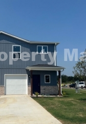 Modern Living in Bentonville: 3 Bed, 2.5 Bath Home