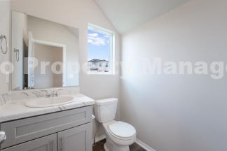 Modern Living in Bentonville: 3 Bed, 2.5 Bath Home