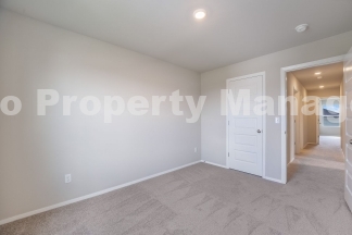 Modern Living in Bentonville: 3 Bed, 2.5 Bath Home