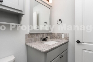 4 Beds with LOFT!