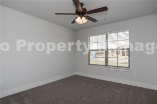 4 Beds with LOFT!