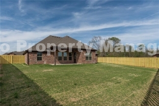 4 Beds with LOFT!