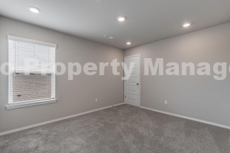 4 bedroom home in Fayetteville