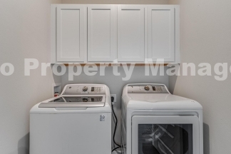 4 bedroom home in Fayetteville