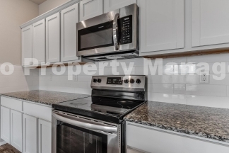 4 bedroom home in Fayetteville