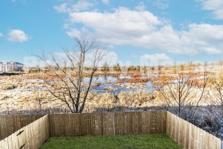 Beautiful townhome off of I St!