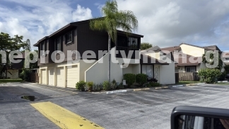 Charming 3-Bedroom Retreat with Spacious Living in West Palm Beach!