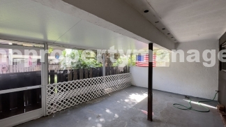 Charming 3-Bedroom Retreat with Spacious Living in West Palm Beach!