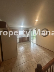 3 Bedroom 3 Bathroom Duplex - Douglas AND Maize Rd