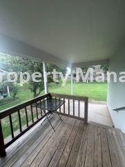 3 Bedroom 3 Bathroom Duplex - Douglas AND Maize Rd