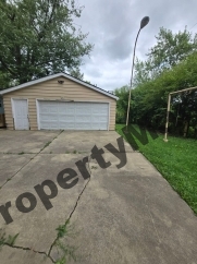 1871 224th St Sauk Village, IL 60411