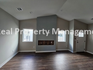 NEW 4 Bedroom 2 Bathroom Duplex - Renwick/Andale School District