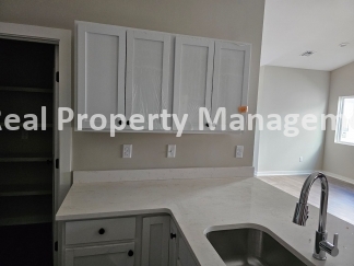 NEW 4 Bedroom 2 Bathroom Duplex - Renwick/Andale School District
