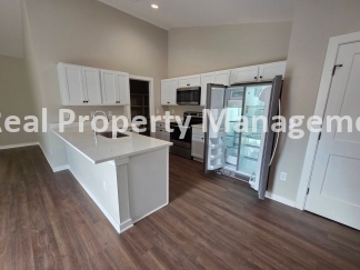 NEW 4 Bedroom 2 Bathroom Duplex - Renwick/Andale School District