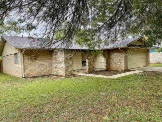 Move-In Special. 1 Month Free at 9702 Bayview