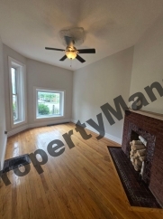 4104 S Lake Park Ave Chicago, IL 60641