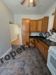 4104 S Lake Park Ave Chicago, IL 60641