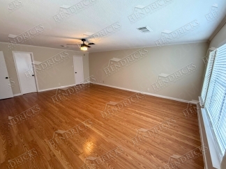 8771 Park Olympia, Universal City, TX, 78148