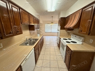 Move-In Special. 1 Month Free at 4638 Shavano Woods