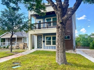 Move-In Special. 1 Month Free at 427 Natalen Ave