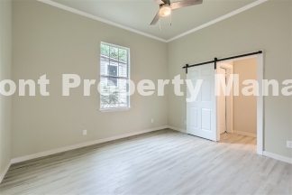 3-Bed, 2-Bath Sanctuary with 1,520 Sq Ft of Comfortable Living in San Antonio!