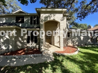 Gorgeous Four Bedroom, Two & Half Bath Home in Braun Oaks Community!