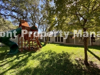 Gorgeous Four Bedroom, Two & Half Bath Home in Braun Oaks Community!