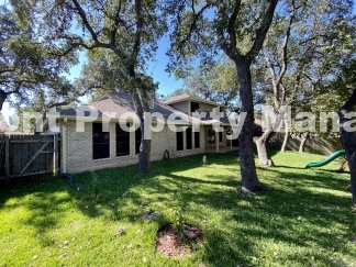 Gorgeous Four Bedroom, Two & Half Bath Home in Braun Oaks Community!