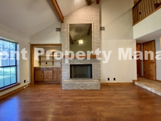 Gorgeous Four Bedroom, Two & Half Bath Home in Braun Oaks Community!