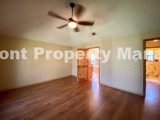 Gorgeous Four Bedroom, Two & Half Bath Home in Braun Oaks Community!