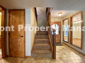 Gorgeous Four Bedroom, Two & Half Bath Home in Braun Oaks Community!