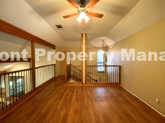 Gorgeous Four Bedroom, Two & Half Bath Home in Braun Oaks Community!