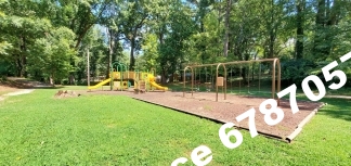 Small Town Charm - Located 10 Minutes from Downtown ATL - Delta/Porsche Headquarters