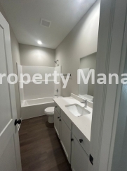 NEW 4 Bedroom 2 Bathroom Duplex - Renwick/Andale School District