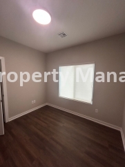 NEW 4 Bedroom 2 Bathroom Duplex - Renwick/Andale School District