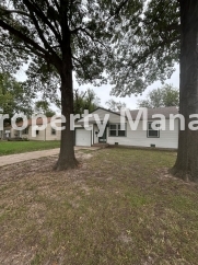 Updated 2 Bedroom Home South East Wichita - Mowing & Trash included with Rent  /NO PETS