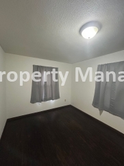 Updated 2 Bedroom Home South East Wichita - Mowing & Trash included with Rent  /NO PETS