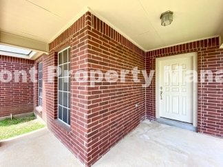 Spacious 3 bedroom 2 bath home in Far West San Antonio