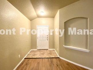 Spacious 3 bedroom 2 bath home in Far West San Antonio