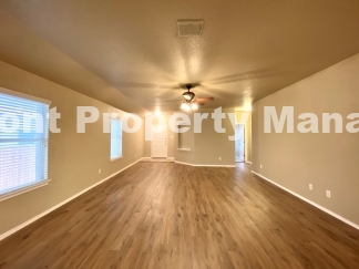 Spacious 3 bedroom 2 bath home in Far West San Antonio