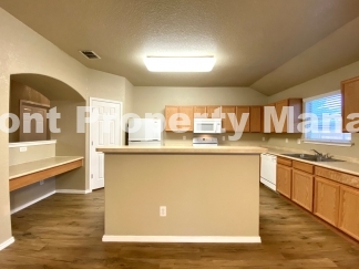 Spacious 3 bedroom 2 bath home in Far West San Antonio