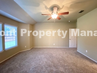 Spacious 3 bedroom 2 bath home in Far West San Antonio