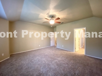 Spacious 3 bedroom 2 bath home in Far West San Antonio