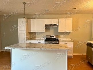 Move-In Special. 1 Month Free at 816 Hays Street